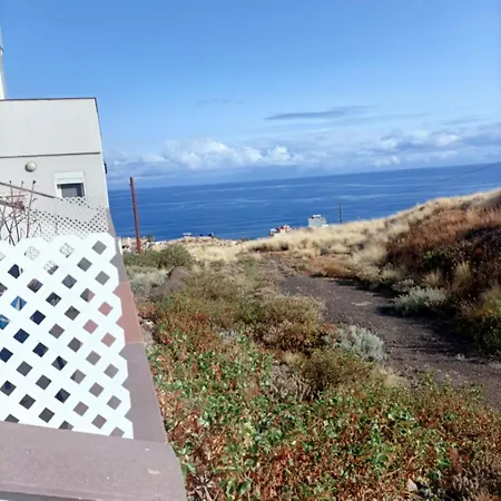 Las Gaviotas באיאמר